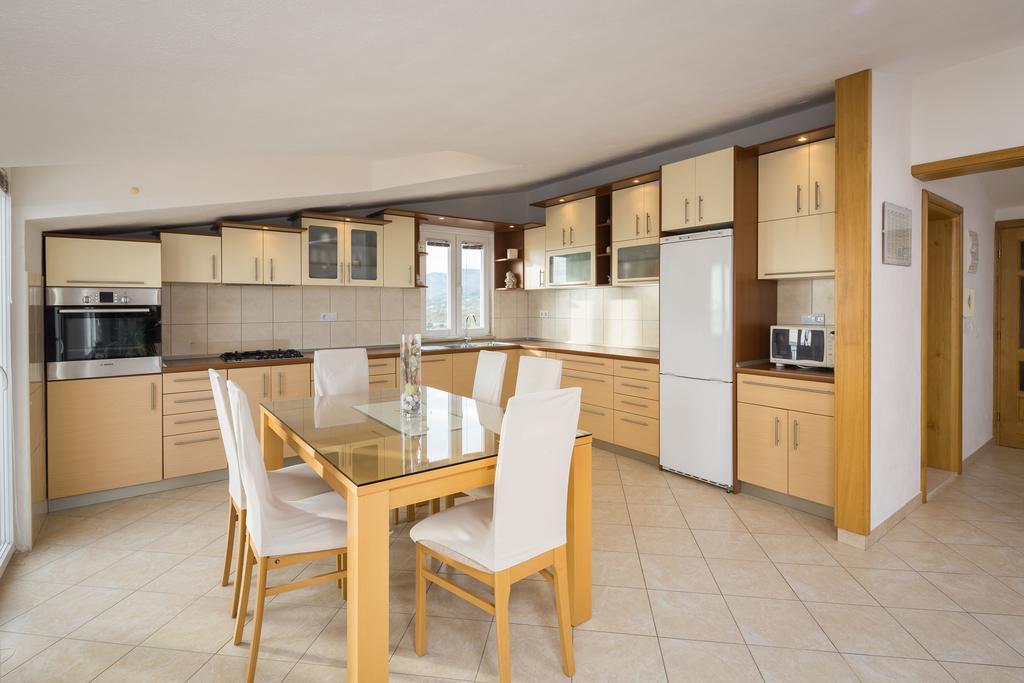Apartment Marelux Kaštela Eksteriør billede