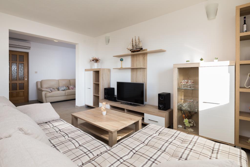 Apartment Marelux Kaštela Eksteriør billede